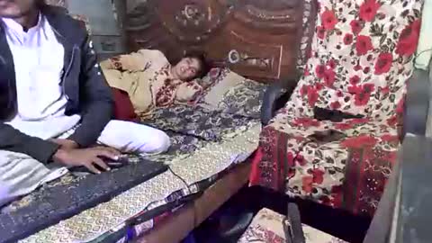 zoyakhan803 online show from 02/19/26, 06:48