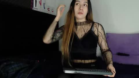 zpzphot online show from 11/03/25, 09:05