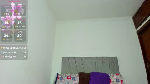 zule online show from 10/04/25, 12:30