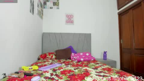 zule online show from 04/23/26, 10:14