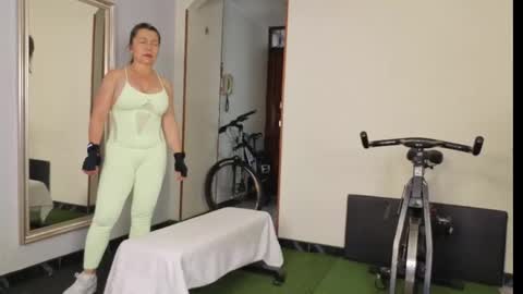 Snapshot of zuly_zahir_01 chatting on 02/25/25, 04:31 zuly goode online show from 02/25/25, 04:31