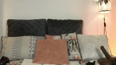 Snapshot of zuly_zahir_01 chatting on 03/05/25, 09:05 zuly goode online show from 03/05/25, 09:05