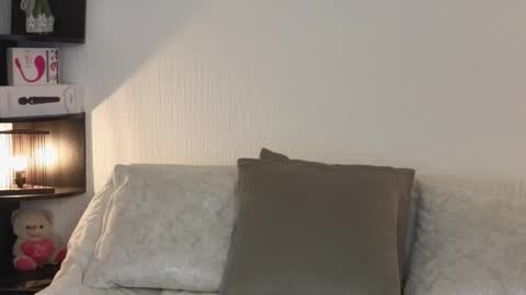 Snapshot of zuly_zahir_01 chatting on 11/17/25, 06:52 zuly goode online show from 11/17/25, 06:52