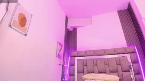 Zuly  online show from 04/22/26, 04:08