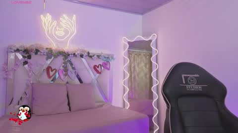 ZURY   online show from 12/04/25, 11:30