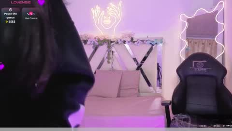 ZURY   online show from 02/21/26, 11:33