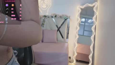 ZURY   online show from 04/21/26, 11:38