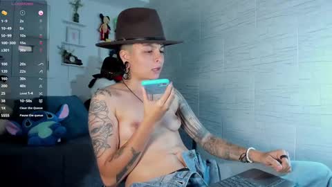 Snapshot of zuryramirez_ chatting on 09/11/25, 08:09 Zury Ramirez online show from 09/11/25, 08:09