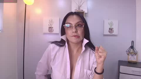 Zuzana21 online show from 04/20/26, 01:03