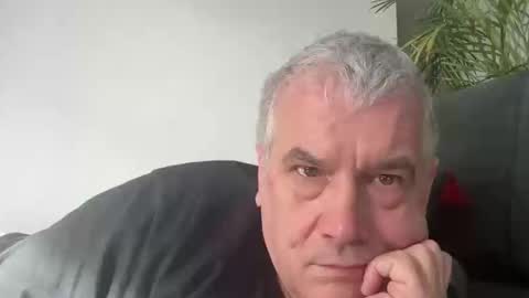 Snapshot of zwickauer1969 chatting on 03/04/25, 08:57 zwickauer1969 online show from 03/04/25, 08:57