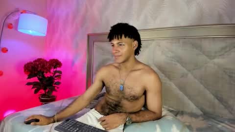 zyan_moreno online show from 11/02/25, 02:08