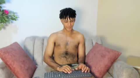 zyan_moreno online show from 11/10/25, 04:39