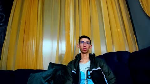 Zyro Nigth online show from 11/04/25, 07:13