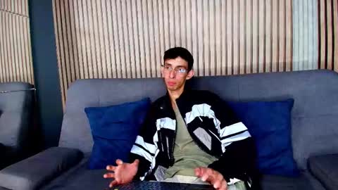 Zyro Nigth online show from 12/02/25, 11:45