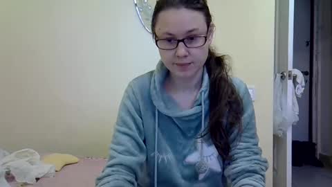 Zyuhre online show from 02/28/25, 09:04