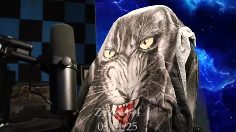 Snapshot of zyzz4444 chatting on 03/02/25, 02:41 Greek God online show from 03/02/25, 02:41