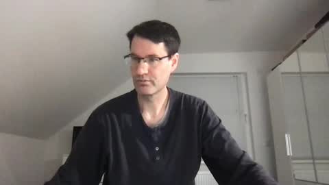 Snapshot of zzz123_cam chatting on 01/18/25, 04:10 zzz123_cam online show from 01/18/25, 04:10