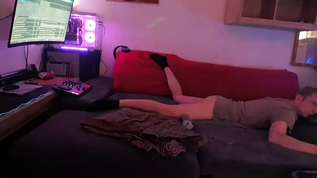 davidgntxxxxx online show from 04/18/26, 10:08