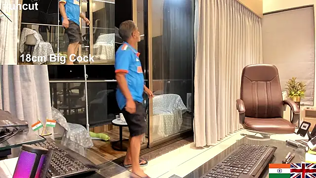 OnlineBossUK online show from 02/26/25, 04:14