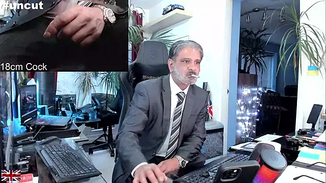 OnlineBossUK online show from 09/17/25, 06:09