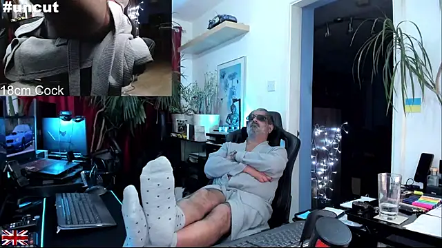 OnlineBossUK online show from 11/07/25, 05:29