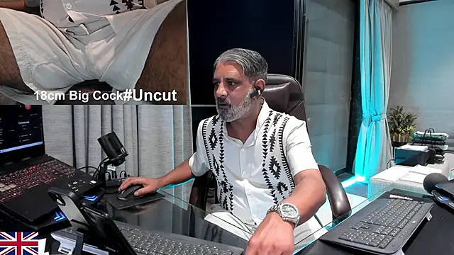 OnlineBossUK online show from 04/01/26, 01:41