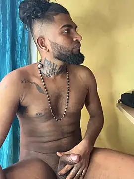 Snapshot of IviedWaster chatting on 02/04/25, 01:34 IviedWaster online show from 02/04/25, 01:34