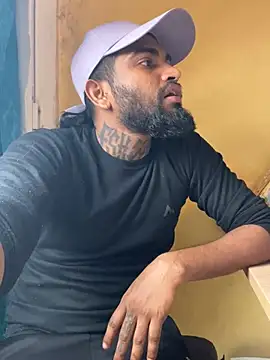 Snapshot of IviedWaster chatting on 03/03/25, 12:26 IviedWaster online show from 03/03/25, 12:26