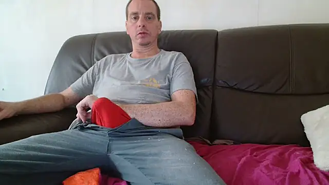 cloupefun online show from 09/23/25, 11:57