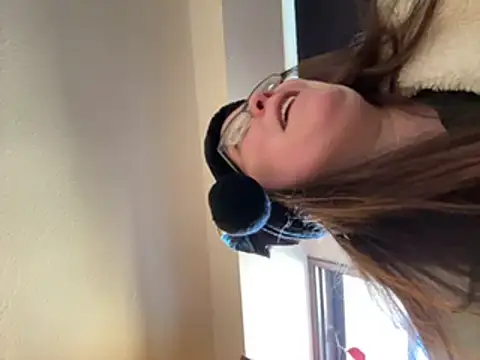 LacieStar online show from 12/01/24, 05:57