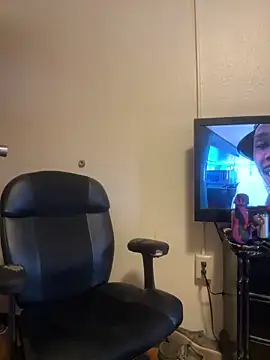 LacieStar online show from 12/13/24, 02:05