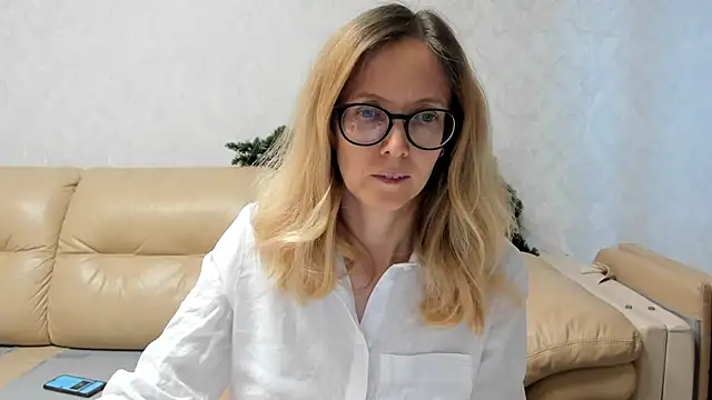 angelmommu online show from 01/30/25, 07:29