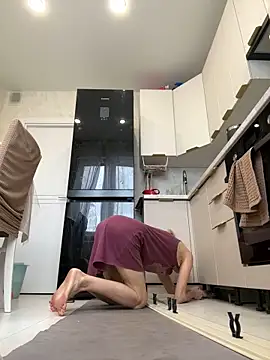 angelmommu online show from 11/06/25, 06:47