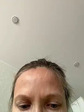 angelmommu online show from 11/29/25, 06:16