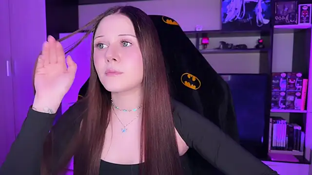 jasminevine online show from 04/04/26, 10:40