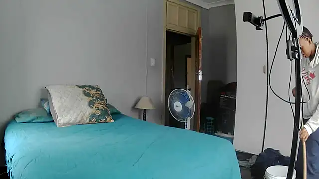 Snapshot of COOKIECANDY chatting on 02/23/26, 12:13 COOKIECANDY online show from 02/23/26, 12:13