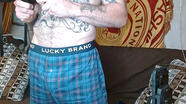 DADDY KANE8--- online show from 02/15/25, 07:17