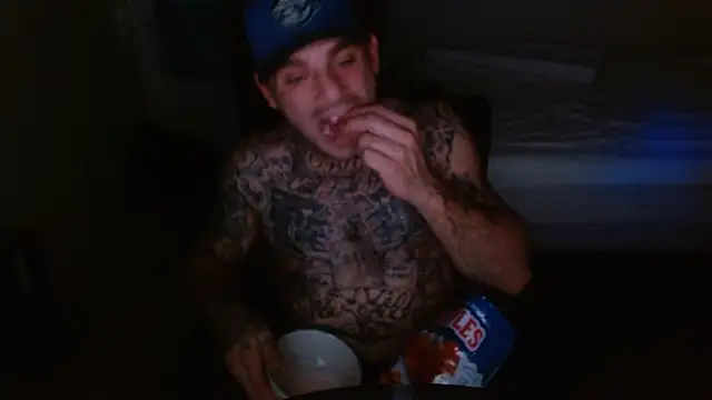 DADDY KANE8--- online show from 11/23/25, 10:31