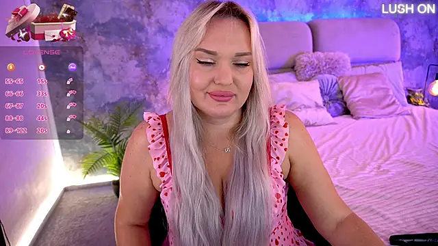 MissyMartinez online show from 10/10/25, 08:13