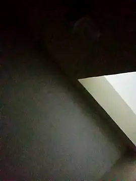 Snapshot of queen__ebony chatting on 10/01/25, 02:39 queen ebony online show from 10/01/25, 02:39