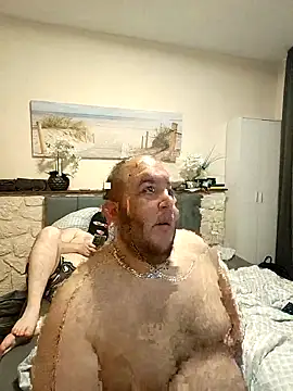 Snapshot of genderfluidco2 chatting on 09/12/25, 06:52 genderfluidco2 online show from 09/12/25, 06:52