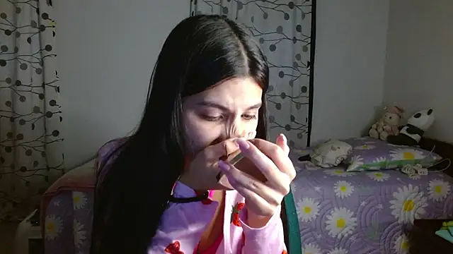 mia  lopez  online show from 03/04/25, 11:22