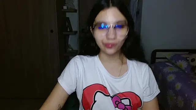 Snapshot of mia__lopez_ chatting on 01/07/26, 04:48 mia lopez online show from 01/07/26, 04:48