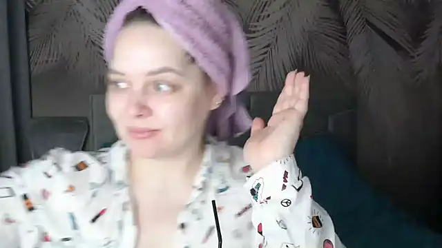 uliastar online show from 01/27/25, 07:14