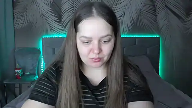 uliastar online show from 01/31/25, 06:57