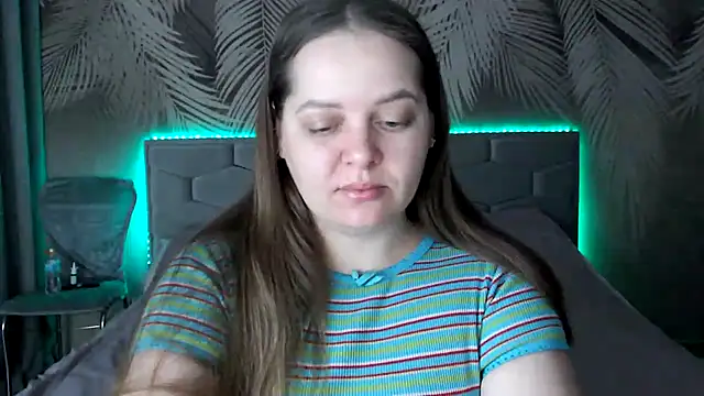 uliastar online show from 02/13/25, 05:16