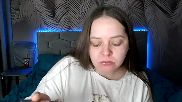 uliastar online show from 02/22/25, 09:34