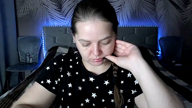 uliastar online show from 10/27/25, 07:12