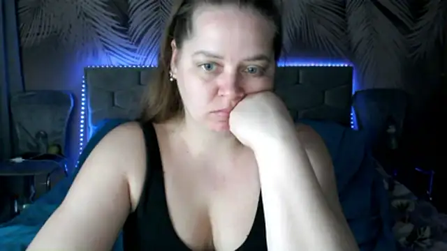 uliastar online show from 03/11/26, 07:47