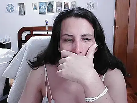 LauraVicttoria361215 online show from 03/11/25, 11:37